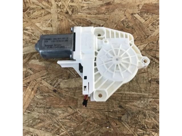 bontott AUDI Q5 Bal első Ablakemelő Motor