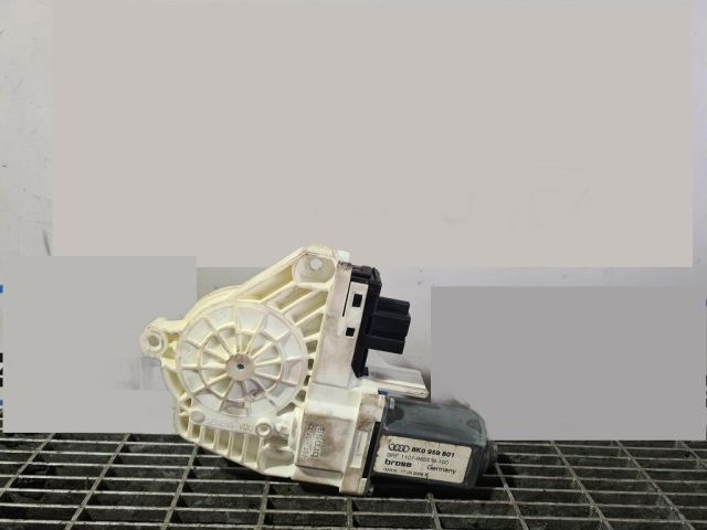 bontott AUDI Q5 Bal első Ablakemelő Szerkezet (Elektromos)