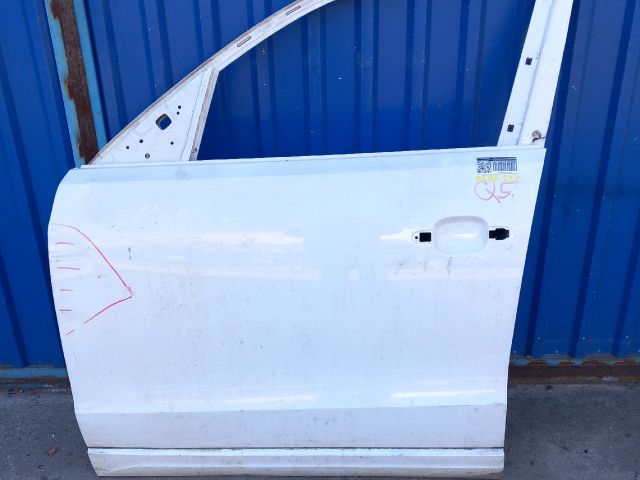 bontott AUDI Q5 Bal első Ajtó (Üres lemez)