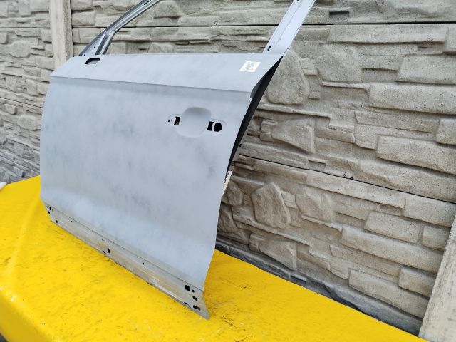 bontott AUDI Q5 Bal első Ajtó (Üres lemez)