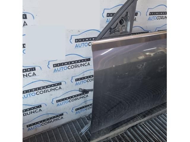 bontott AUDI Q5 Bal első Ajtó (Üres lemez)