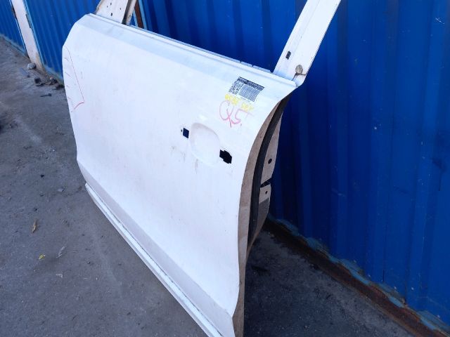 bontott AUDI Q5 Bal első Ajtó (Üres lemez)