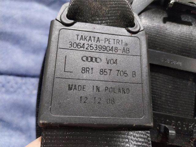 bontott AUDI Q5 Bal első Biztonsági Öv