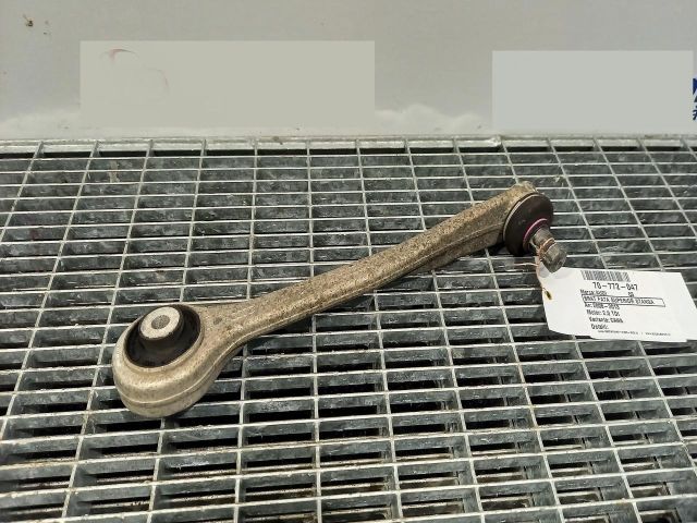 bontott AUDI Q5 Bal első Felső Lengőkar