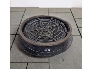 bontott AUDI Q5 Bal első Hangszóró