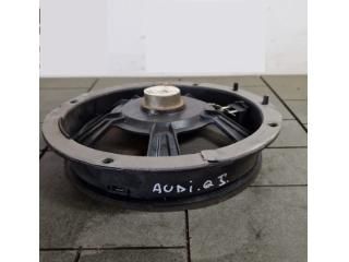 bontott AUDI Q5 Bal első Hangszóró