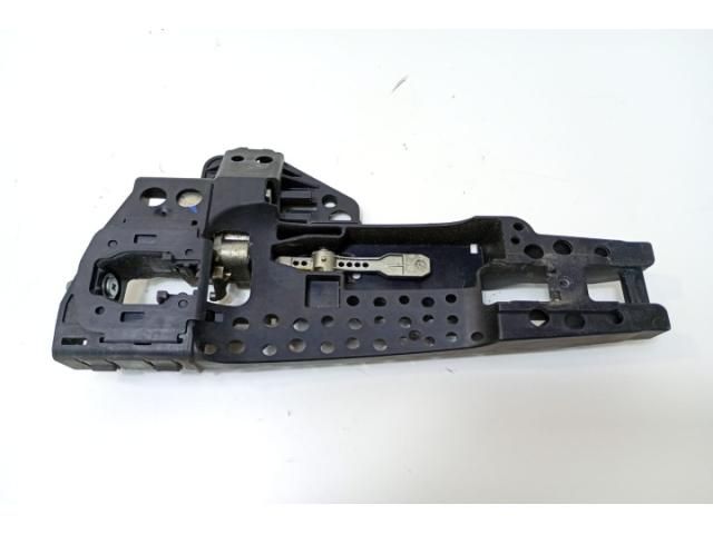 bontott AUDI Q5 Bal első Kilincs Hátulja