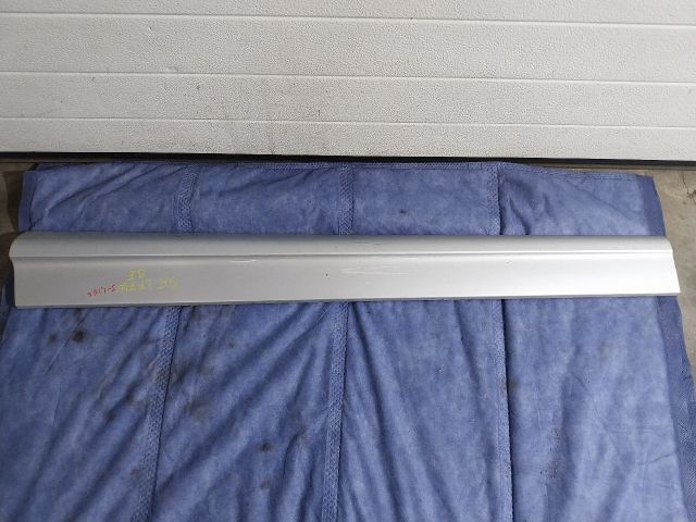 bontott AUDI Q5 Bal első Küszöb Díszléc