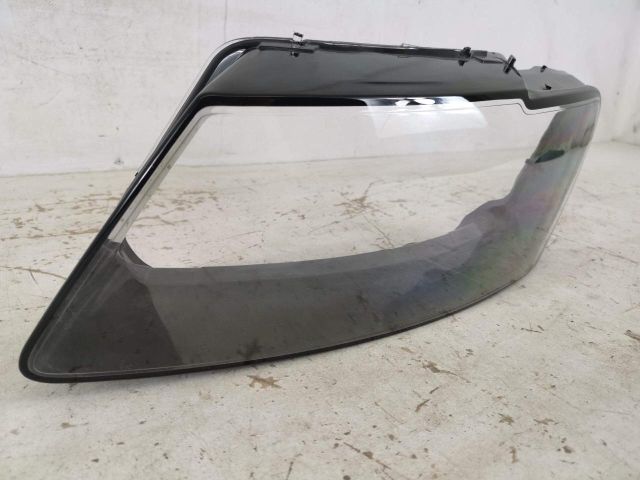 bontott AUDI Q5 Bal első Lámpabúra