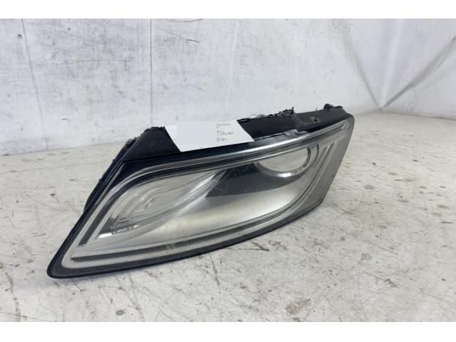 bontott AUDI Q5 Bal első Lámpabúra