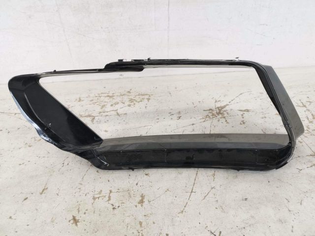 bontott AUDI Q5 Bal első Lámpabúra