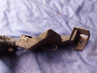 bontott AUDI Q5 Bal első Oldal Lökhárító Tartó (Műanyag)