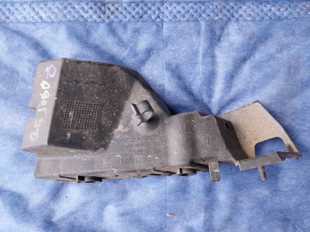 bontott AUDI Q5 Bal első Oldal Lökhárító Tartó (Műanyag)