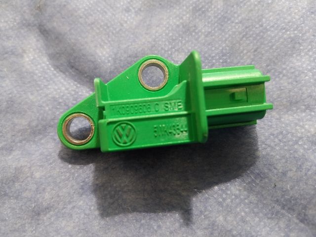 bontott AUDI Q5 Bal első Oldal Ütközés Érzékelő