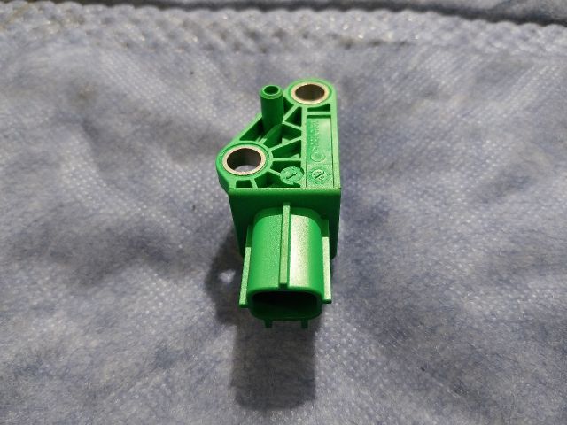 bontott AUDI Q5 Bal első Oldal Ütközés Érzékelő