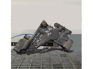 bontott AUDI Q5 Bal Fényszóró Tartó