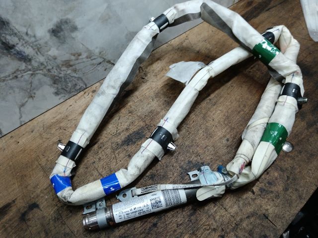 bontott AUDI Q5 Bal Függönylégzsák és Oldallégzsák