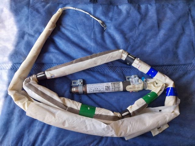 bontott AUDI Q5 Bal Függönylégzsák és Oldallégzsák