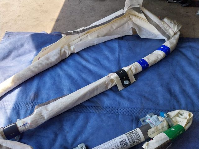 bontott AUDI Q5 Bal Függönylégzsák és Oldallégzsák