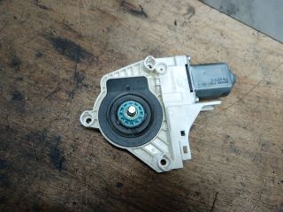 bontott AUDI Q5 Bal hátsó Ablakemelő Motor