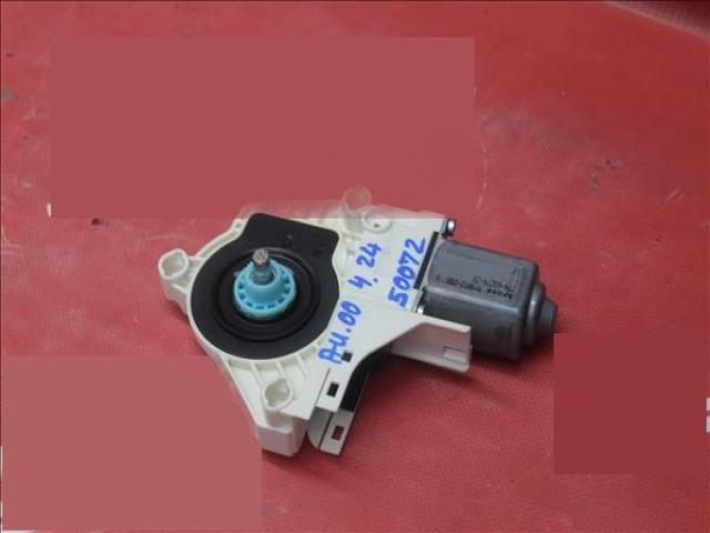 bontott AUDI Q5 Bal hátsó Ablakemelő Motor