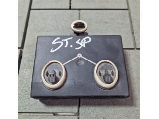 bontott AUDI Q5 Bal hátsó Ajtó Vezérlőegység