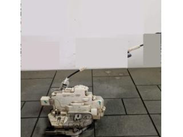 bontott AUDI Q5 Bal hátsó Ajtózár