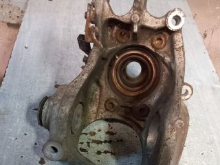 bontott AUDI Q5 Bal hátsó Csonkállvány Kerékaggyal