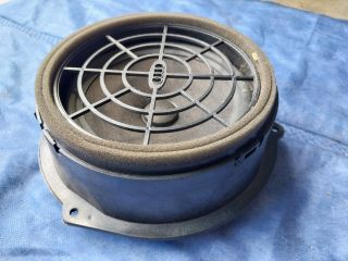 bontott AUDI Q5 Bal hátsó Hangszóró