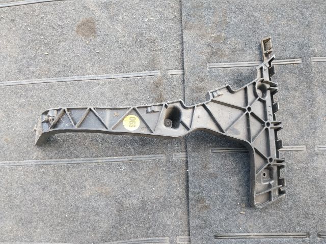 bontott AUDI Q5 Bal hátsó Oldal Lökhárító Tartó (Műanyag)