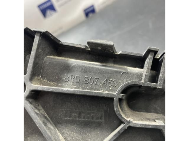 bontott AUDI Q5 Bal hátsó Oldal Lökhárító Tartó (Műanyag)