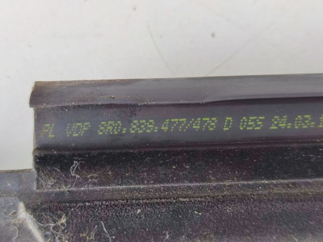 bontott AUDI Q5 Bal hátsó Vízlehúzó Gumicsík