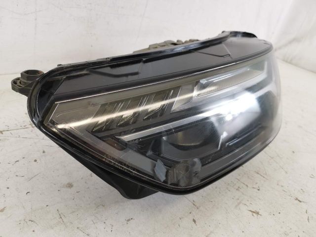 bontott AUDI Q5 Bal Ledes Fényszóró