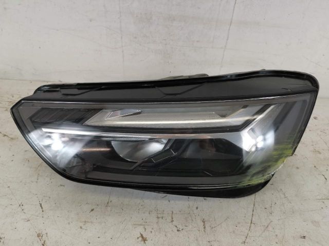 bontott AUDI Q5 Bal Ledes Fényszóró