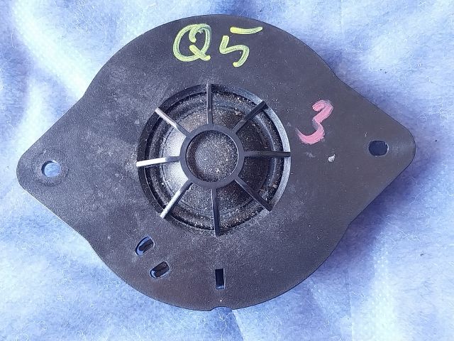 bontott AUDI Q5 Bal Műszerfal Hangszóró