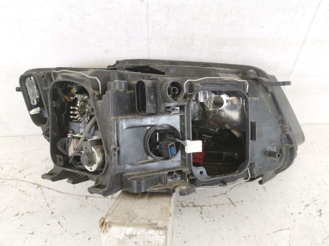 bontott AUDI Q5 Bal Xenon Fényszóró