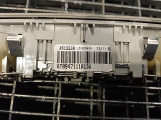 bontott AUDI Q5 Beltér Világítás Első