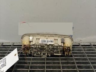 bontott AUDI Q5 Beltér Világítás Első