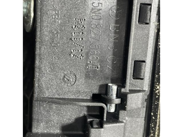 bontott AUDI Q5 Csomagtérajtó Kilincs