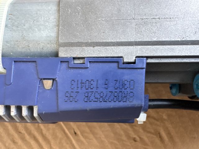 bontott AUDI Q5 Csomagtérajtó Motor Elektronika