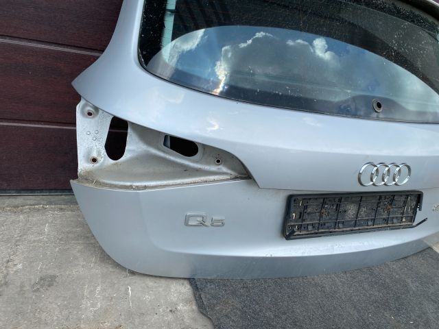 bontott AUDI Q5 Csomagtérajtó (Részeivel)