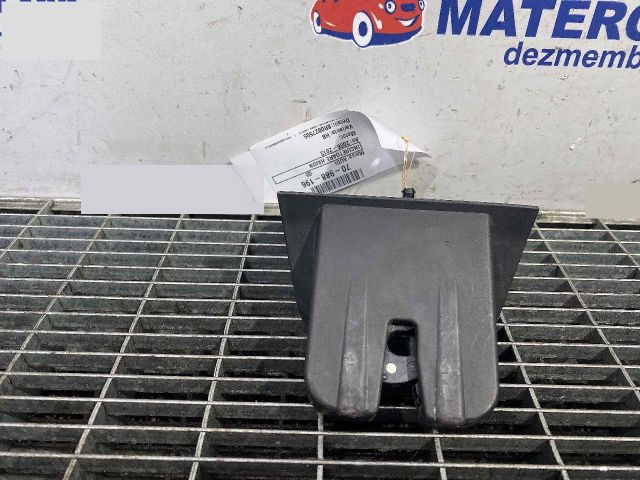 bontott AUDI Q5 Csomagtérajtó Ütköző