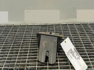 bontott AUDI Q5 Csomagtérajtó Ütköző