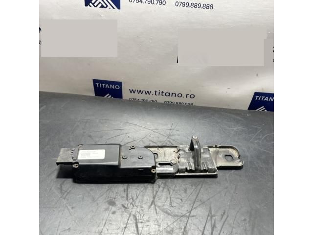 bontott AUDI Q5 Csomagtérajtó Zárszerkezet