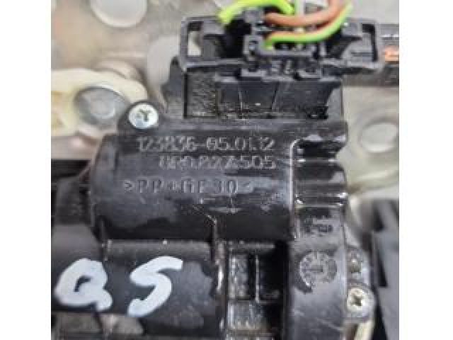 bontott AUDI Q5 Csomagtérajtó Zárszerkezet