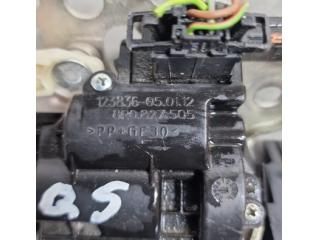 bontott AUDI Q5 Csomagtérajtó Zárszerkezet