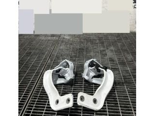 bontott AUDI Q5 Csomagtérajtó Zsanér