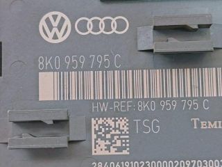 bontott AUDI Q5 Elektronika (Magában)