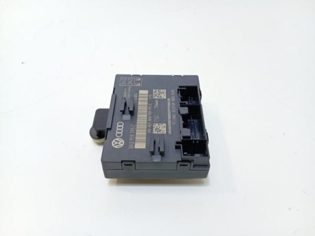 bontott AUDI Q5 Elektronika (Magában)