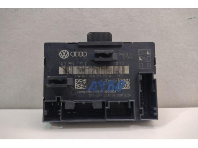 bontott AUDI Q5 Elektronika (Magában)